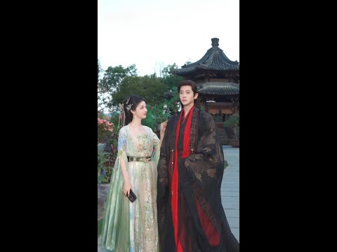 Then did whatever she said. 🕺 #HowDareYou!? #WangChuran #ChengLei #成何体统 #王楚然 #丞磊