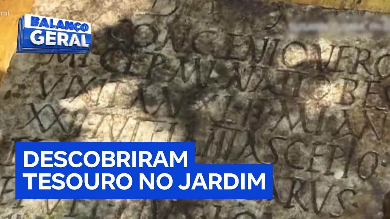 Casal encontra lápide romana de 2 mil anos no quintal de casa, nos EUA