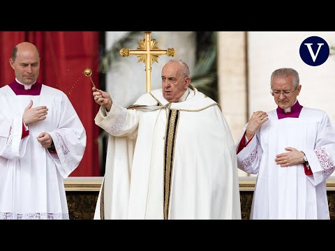 El Papa se recupera y ofrece un ‘urbi et orbi’ contra los “vientos de guerra” que soplan en el mundo