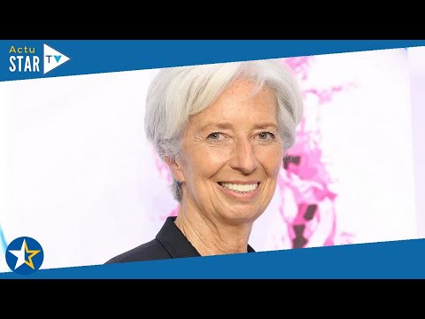 Christine Lagarde : ce petit geste qu'elle fait avant chaque prise de parole