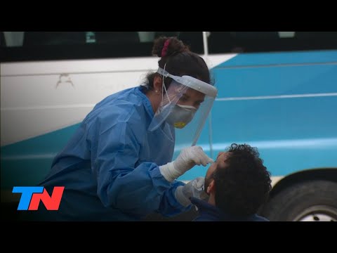Coronavirus en la Argentina | Hisopados a familiares de los pacientes de un geriátrico en Córdoba
