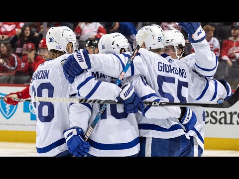 Marner scores to extend point-streak to 17 games