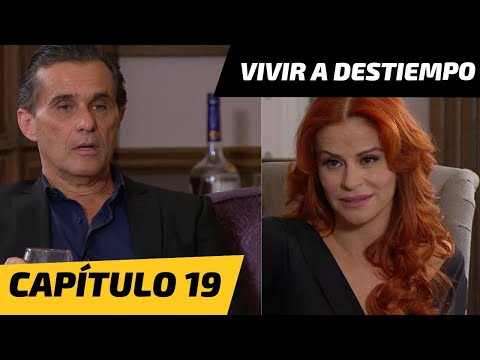 Vivir a Destiempo | Capítulo 19 | ¡Rogelio y Amparo coquetean!