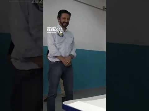 Ricardo Nunes vota acompanhado do governador Tarcísio de Freitas e do filho de Bruno Covas #shorts