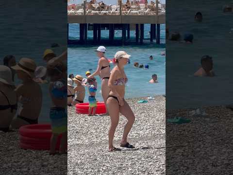 ?? Kemer Beach A Sunny Day at