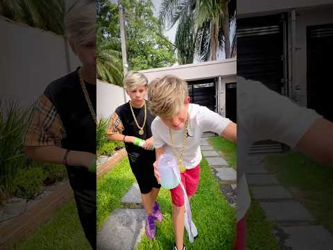 SÓ FUNNYY!🐸 #humor #shorts