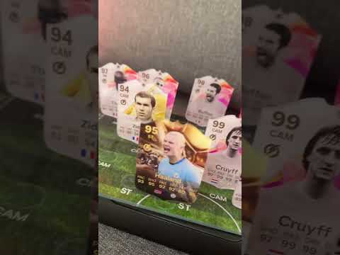 Making moves on my team 🥶🤩 #fc24 #fc25 #fc26 #fifa #fifa25 #futties #soccer #football #panini