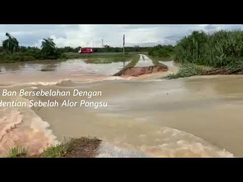 Ban Bakong Pecah Bersebelah Hentian Rehat Alor Pongsu I Ban Broke Next to Alor Pongsu Rest Stop.