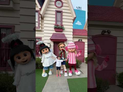 Universal Studios Singapore #universalstudios #singapore #minions #family #love #travel