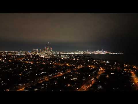 Toronto night lights full test DJI Mini 4 Pro