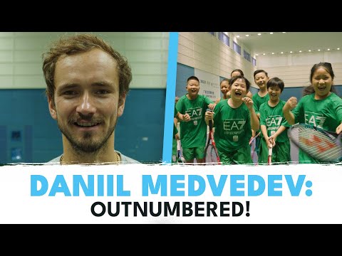 Left-Handed Daniil Medvedev vs 10 Ball Kids: Who Wins?! 🤨