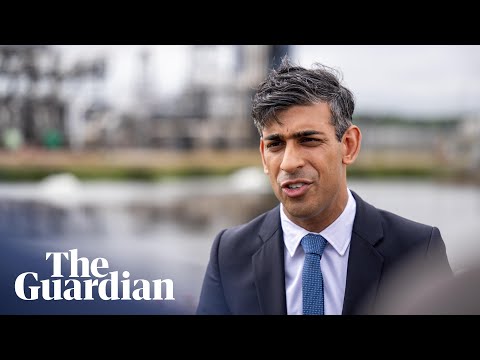 Rishi Sunak announces new oil and gas licences despite outcry