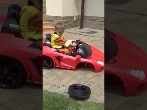 O carro quebrou e a roda caiu! #shorts #dima #dimaecarros