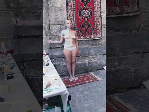 Vipiten awaits the Next Masterpieces at the World Bodypainting Festival Edition Italy #bodypainting