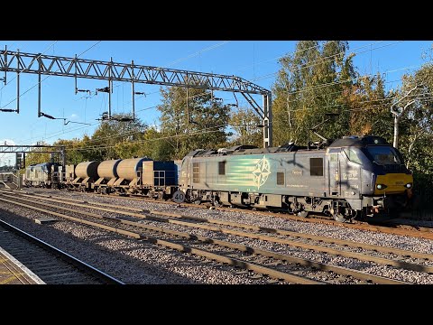 DRS 88004 and 68033 head out of Colchester working 3S60 1/11/21