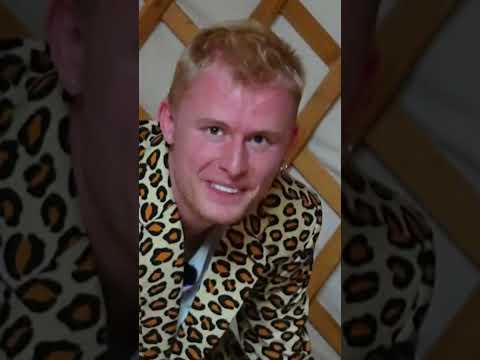 Yoga met bosprotter!!! 🤣 GAAT FOUT 😱