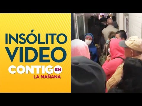 INSÓLITO: Video mostró multitud al interior del Hospital Félix Bulnes - Contigo en La Mañana