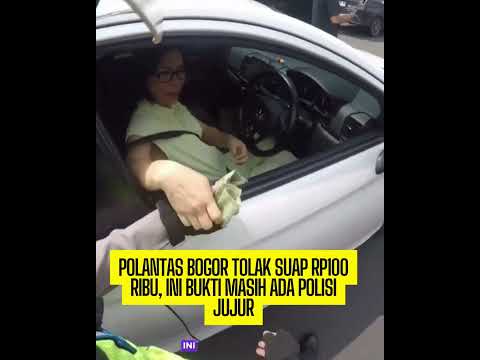 Polisi Ini Tolak Suap Rp100.000 di Jalan! Jarang Banget Ketemu yang Kayak Gini