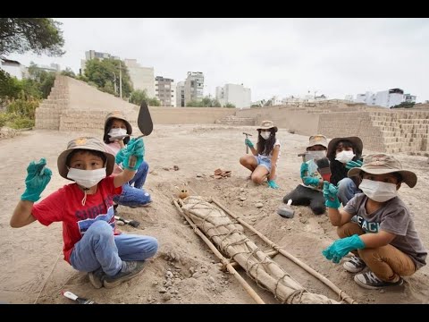 Niños se convierten en arqueólogos en divertido taller