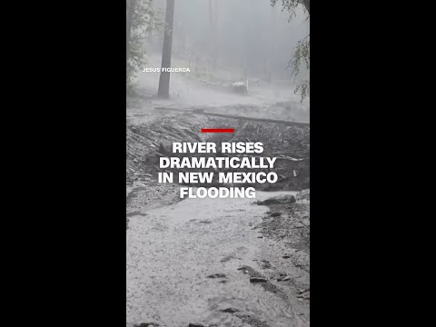 Video shows river rises dramatically in New Mexico flooding