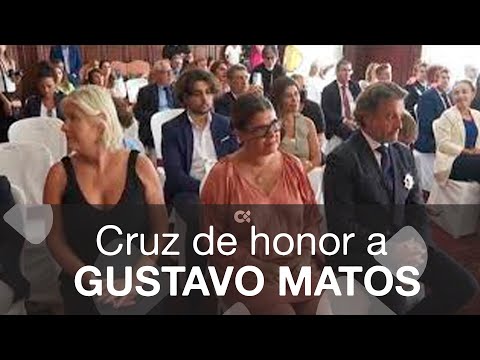 El presidente del Parlamento de Canarias recibe la Cruz de honor de la Orden de San Raimundo