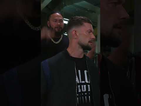 Keep your head on a swivel, Finn Balor 😬