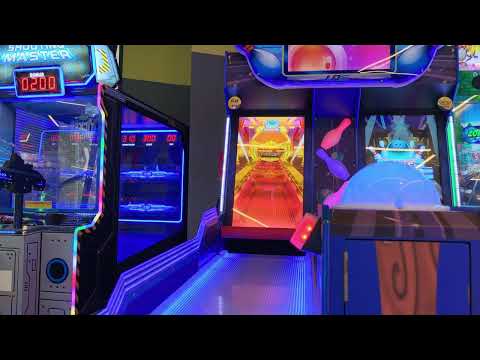 Playing Lane Master at an arcade... Episode 49 