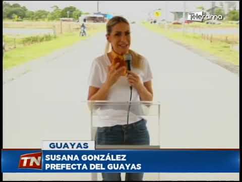 Prefecta inauguró la vía que conecta Santa Lucía con Cabuyal
