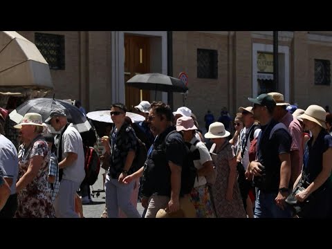 Uptick in heatstroke cases as visitors to Rome brave extreme heat | AFP