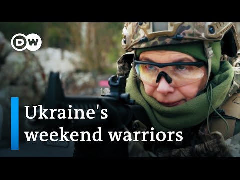 Ukrainian civilians prepare to join the fight against Russia | Focus on Europe