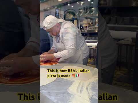#italianpizza #pizza #rome #italy #foodie #shorts