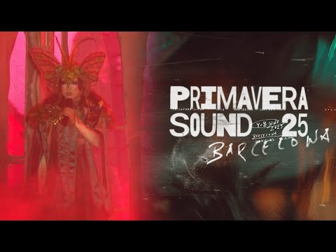 Chappell Roan - Intro + Super Graphic Ultra Modern Girl (Live at Primavera Sound 2025)