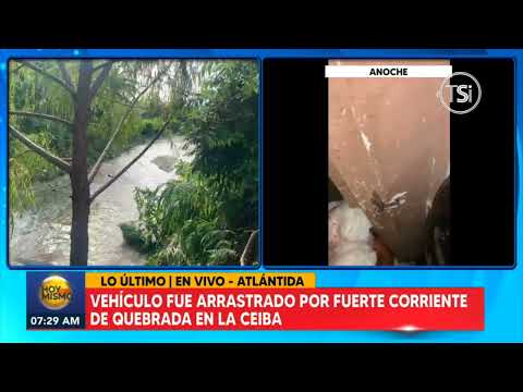 Vehículo fue arrastrado por fuerte corriente por lluvias en La Ceiba