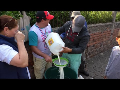Productores de Pueblo Nuevo reparten leche en honor a San Isidro Labrador
