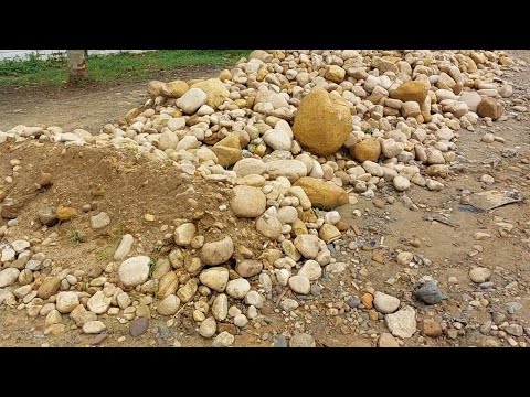 Piedras colocadas por alcaldesa tarapotina es una amenaza y arma a disposición de vándalos