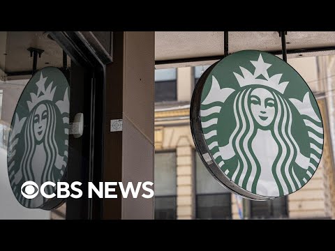 Former Starbucks CEO calls for revamped customer experience