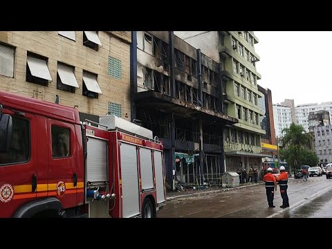 Una decena de muertos en incendio de albergue de sintecho en sur de Brasil | AFP