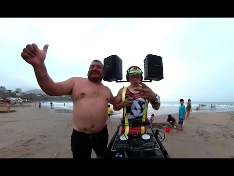 'DJ Movil' la rompe en las fiestas y playas de Lima