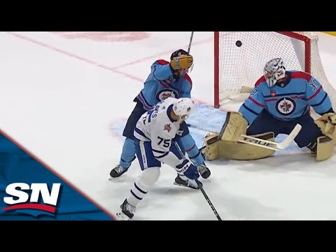 Ryan Reaves Scores In His Return To The Maple Leafs Lineup