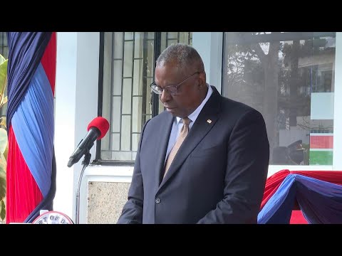 US and Kenyan defence secretaries hold joint briefing in Nairobi