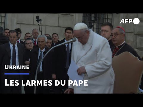 Le pape pleure en public en évoquant l'Ukraine martyrisée | AFP