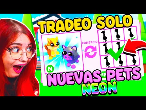 TRADEO MAPACHE y ARDILLA RAYADA *NEÓN* por EL INTERCAMBIO MÁS LOCO en ADOPT ME!! Roblox SrtaLuly