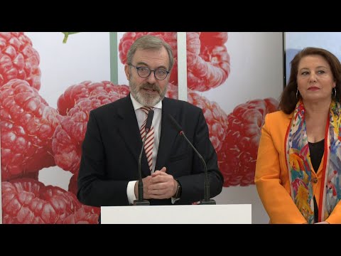 El embajador español da un espaldarazo en Berlín al hortofrutícola andaluz: La calidad es fabu