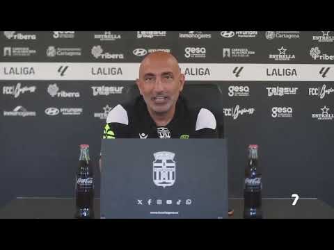 Abelardo rectifica públicamente tras su encontronazo con un periodista de Cartagena