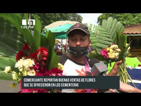 Variedad de flores se vendieron en los camposantos de Nicaragua