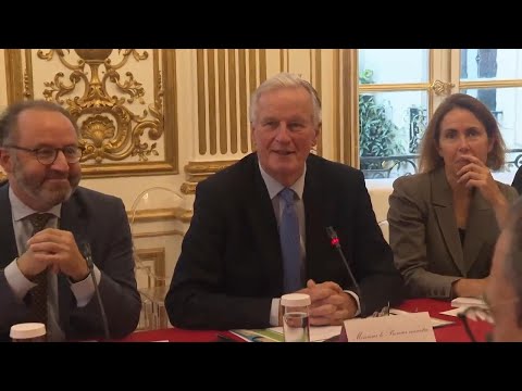 French PM Barnier gathers his ministers for a government breakfast