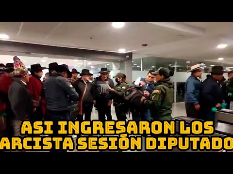 POLICIAS TENIAN LISTA QUE SOLO PERMITIAN INGRESO DE ARCISTAS SEDE LEGISLATIVAS EN LA PAZ BOLIVIA