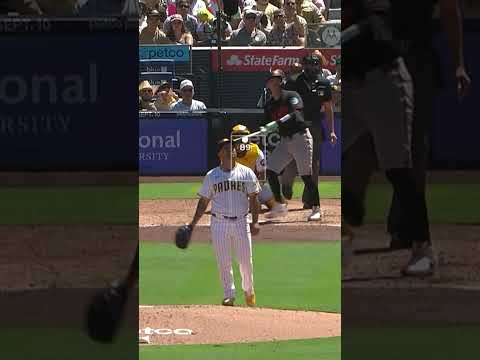 THREE homers for the Os in the SAME inning!
