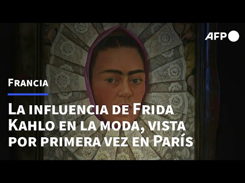 París exhibe la íntima conexión entre Frida Kahlo y la moda | AFP
