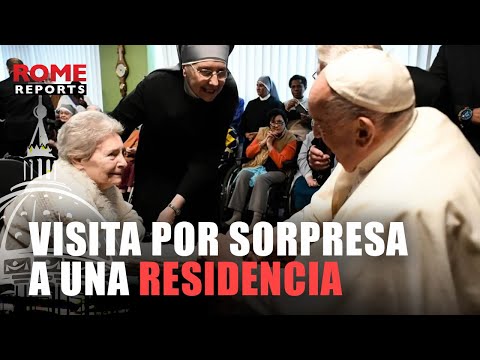 Papa visita por sorpresa una residencia de ancianos muy enfermos y con bajos recursos